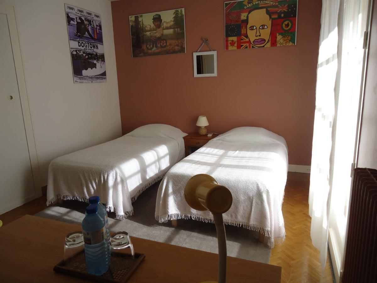 A La Cerisaie Bed & Breakfast Carignan-de-Bordeaux Eksteriør bilde