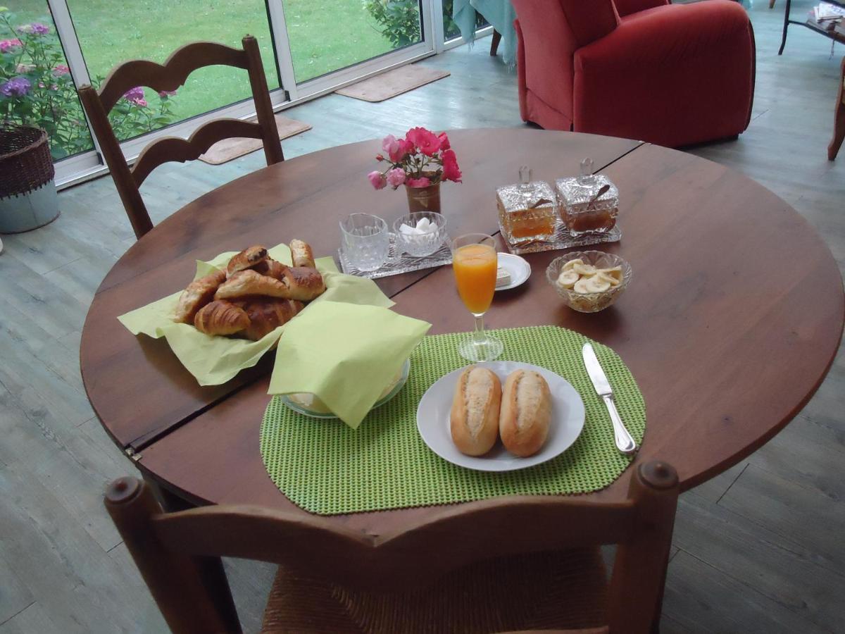 A La Cerisaie Bed & Breakfast Carignan-de-Bordeaux Eksteriør bilde
