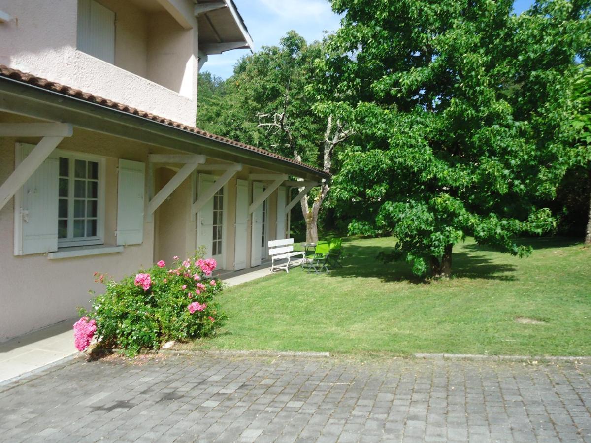 A La Cerisaie Bed & Breakfast Carignan-de-Bordeaux Eksteriør bilde