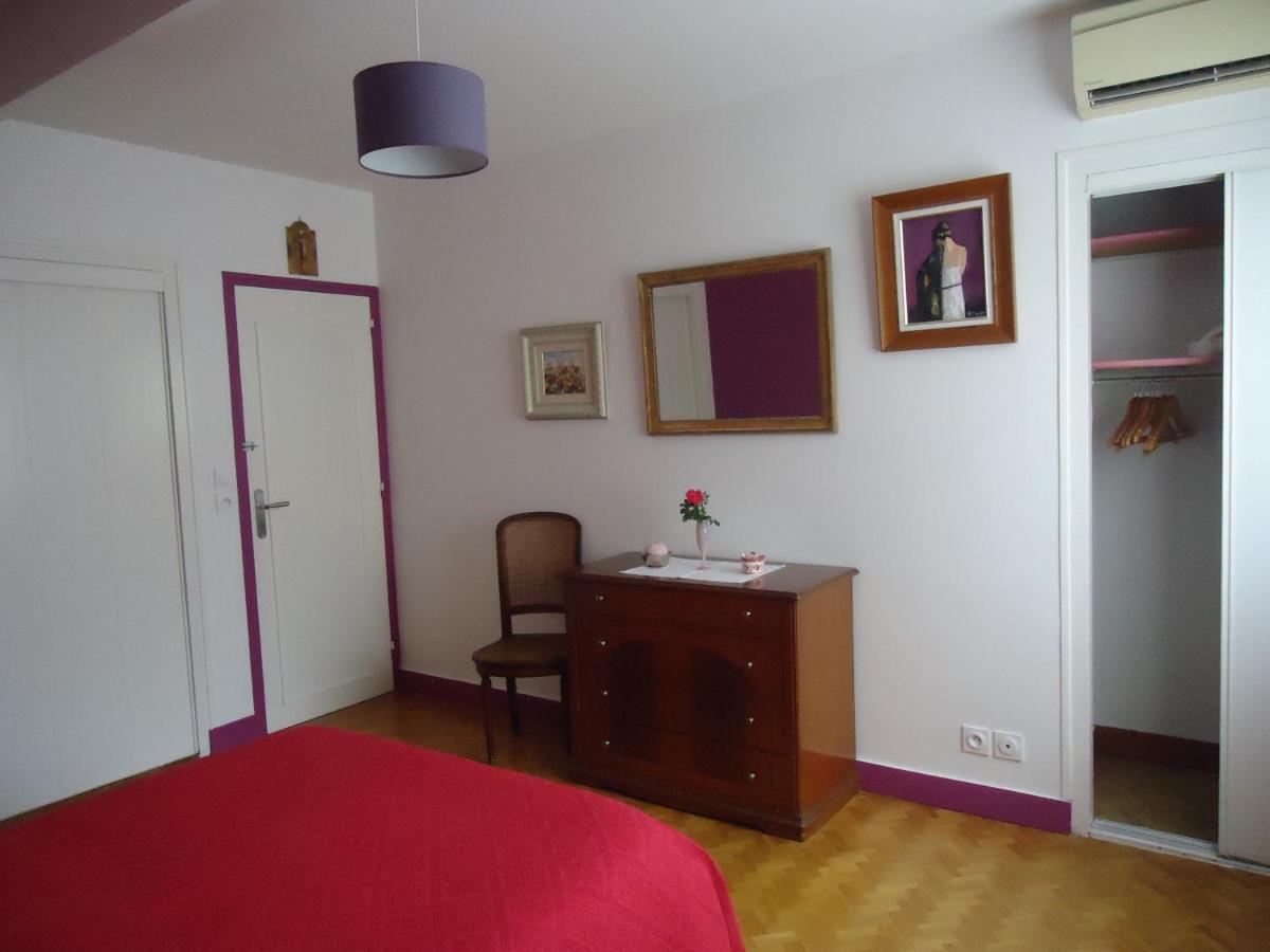 A La Cerisaie Bed & Breakfast Carignan-de-Bordeaux Eksteriør bilde