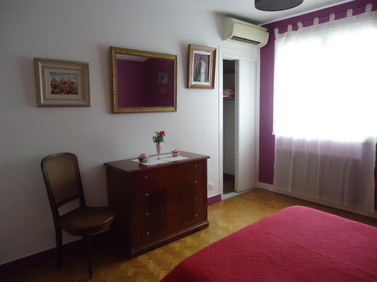 A La Cerisaie Bed & Breakfast Carignan-de-Bordeaux Eksteriør bilde
