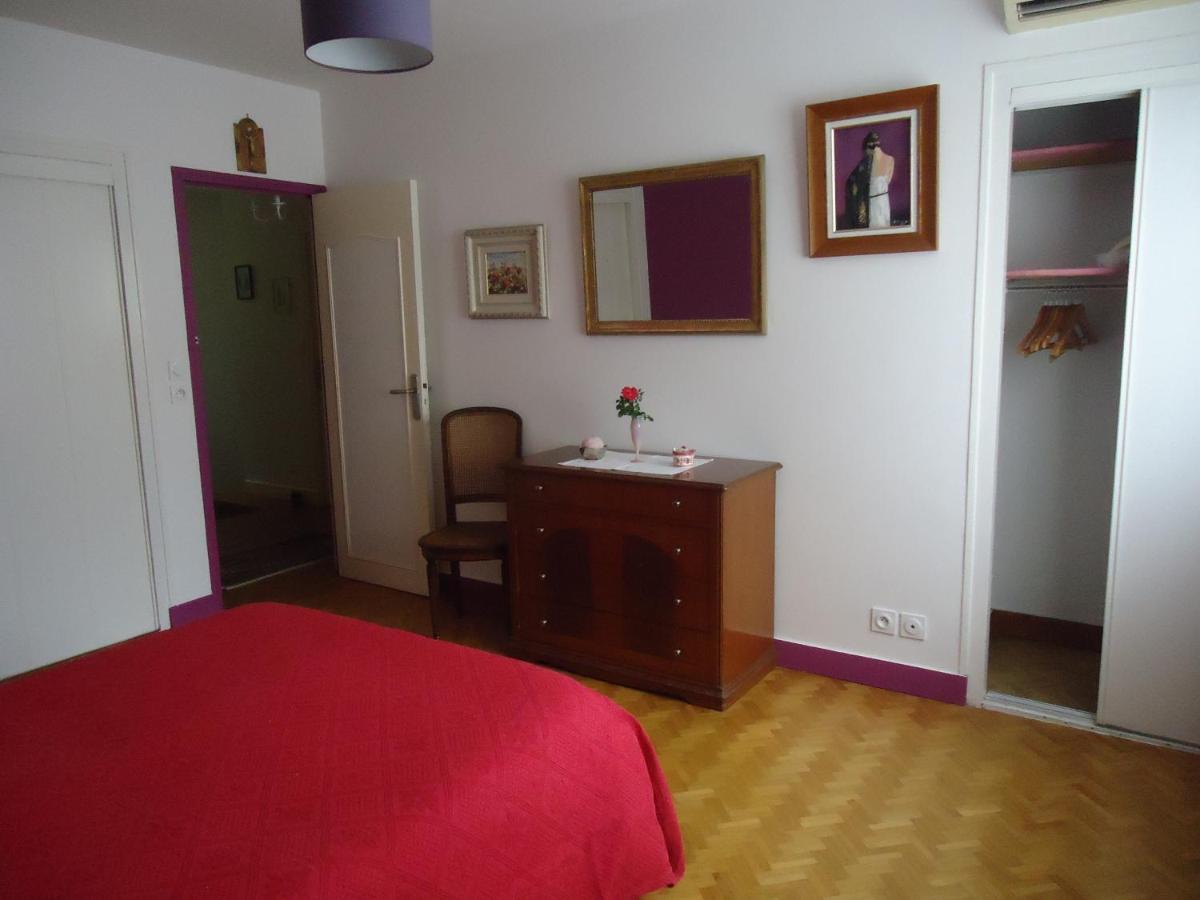 A La Cerisaie Bed & Breakfast Carignan-de-Bordeaux Eksteriør bilde